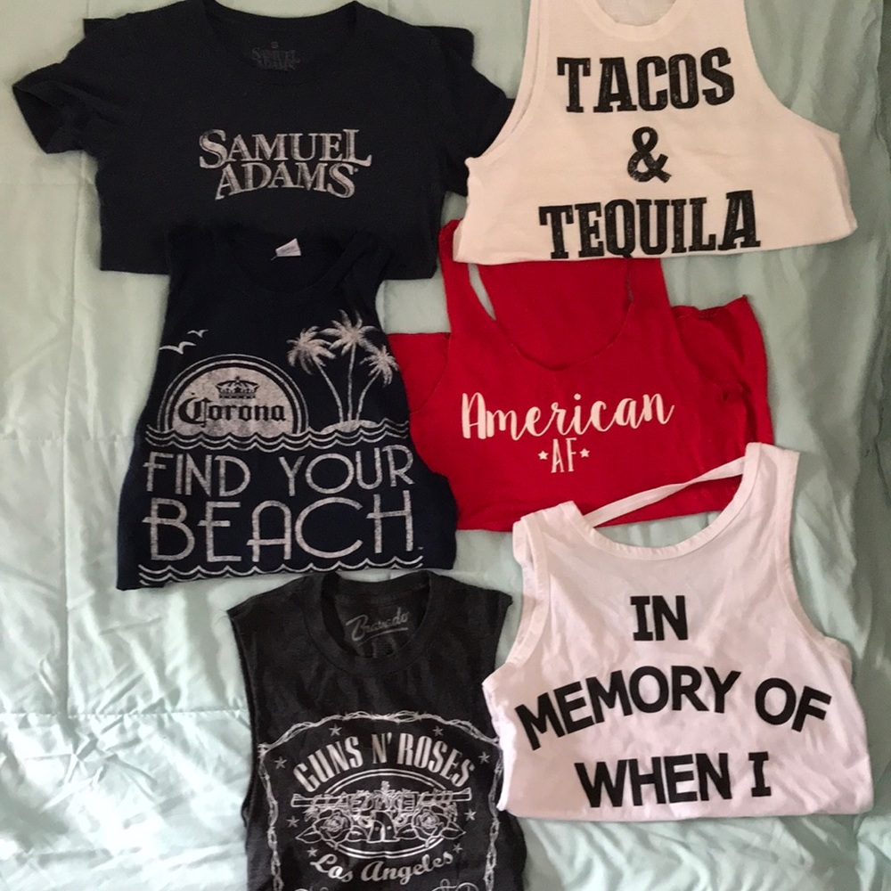 Thrifted Lot of 6 GRAPHIC party tees size small